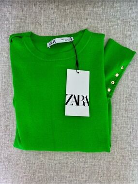 NWT Zara Bright Green Crewneck Top with golden button Detail